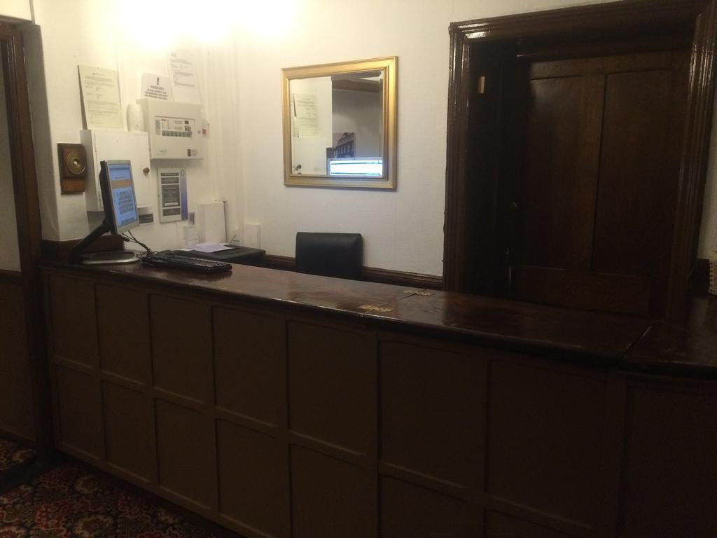 Limes Hotel Needham Market Bagian luar foto
